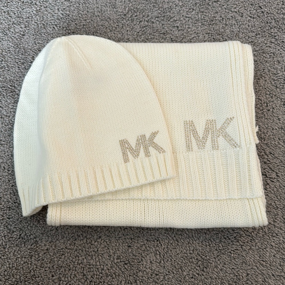 Michael Kors cream hat and scarf